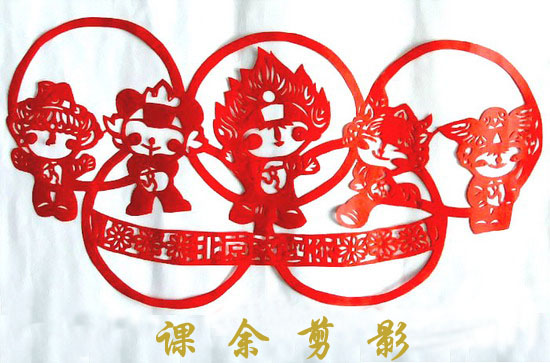 我校艺术团队工作全面展开艺术活动